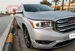 جي ام سي اكاديا